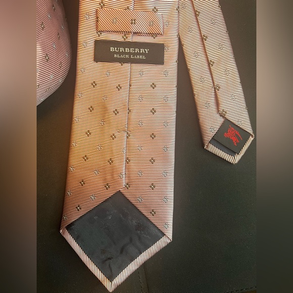 Burberry Tie, authentic - Picture 1 of 4
